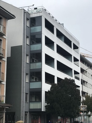 Immeuble résidentiel et commercial Turbie à Sion