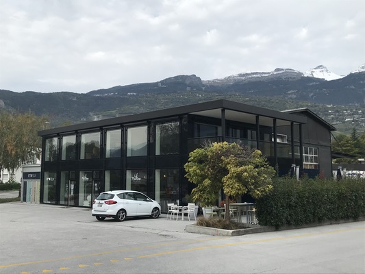 Transformation d'un garage automobiles en local commercial à Sierre