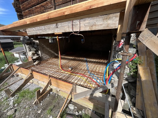 Transformation d'un chalet à Nax